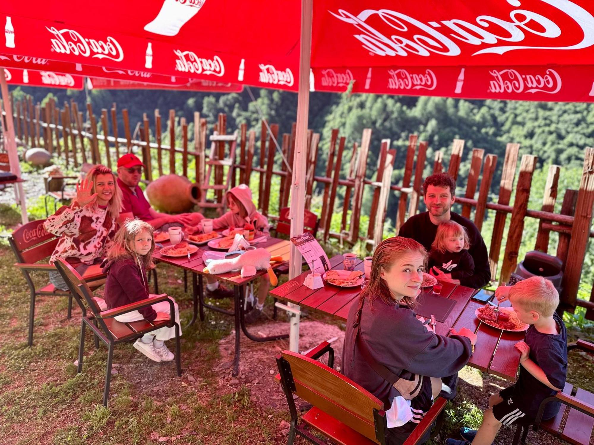Qaldea Resort Ushguli Ngoại thất bức ảnh